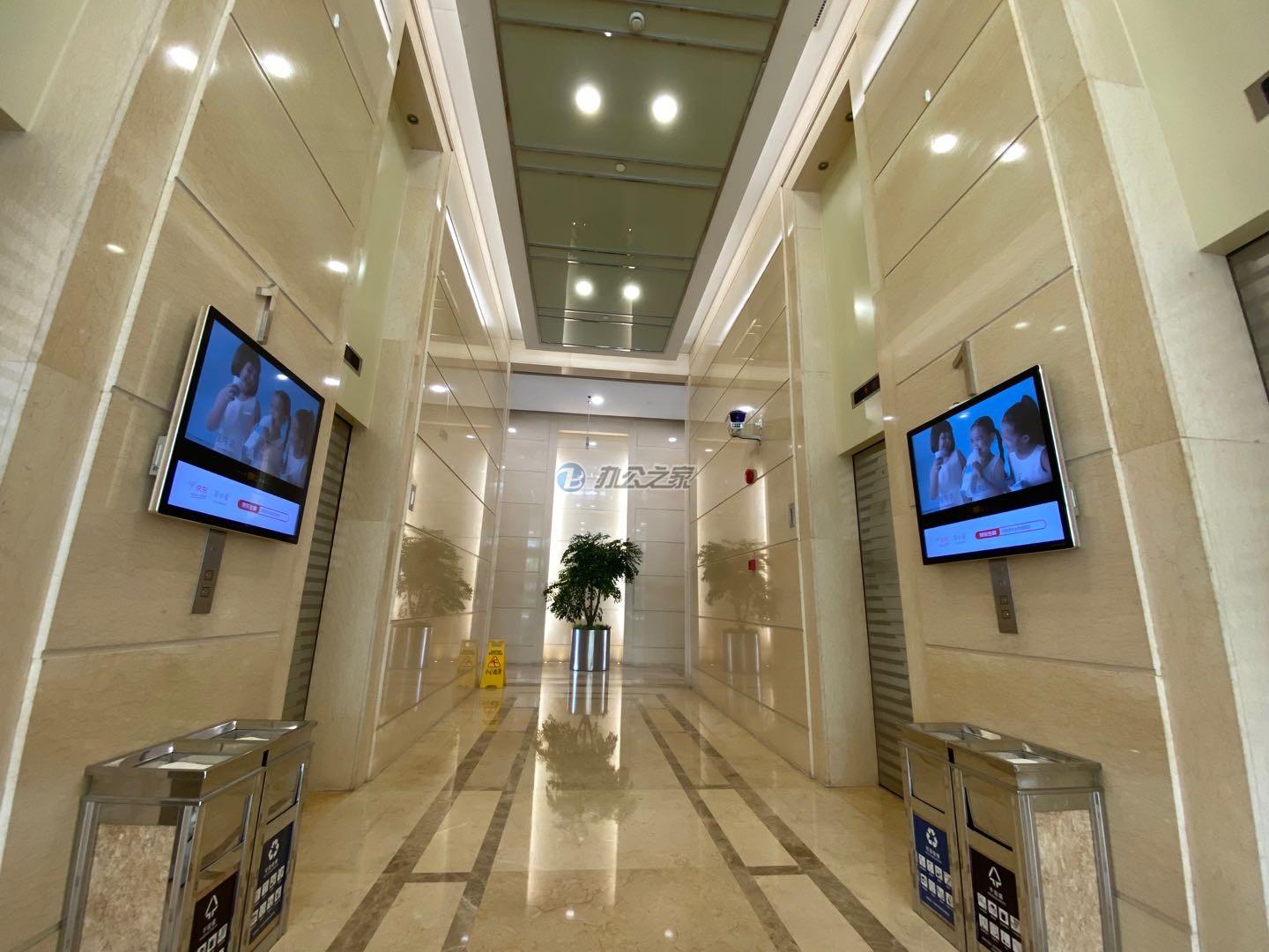 首東國(guó)順大廈