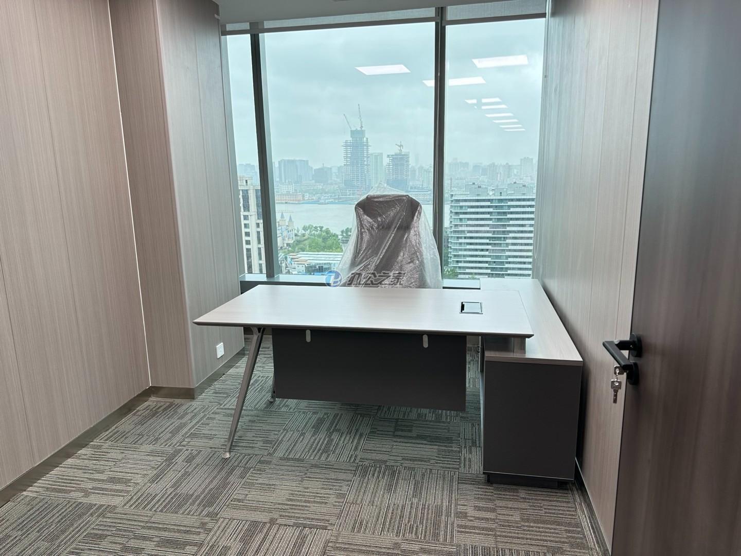 國(guó)際航運(yùn)金融大廈