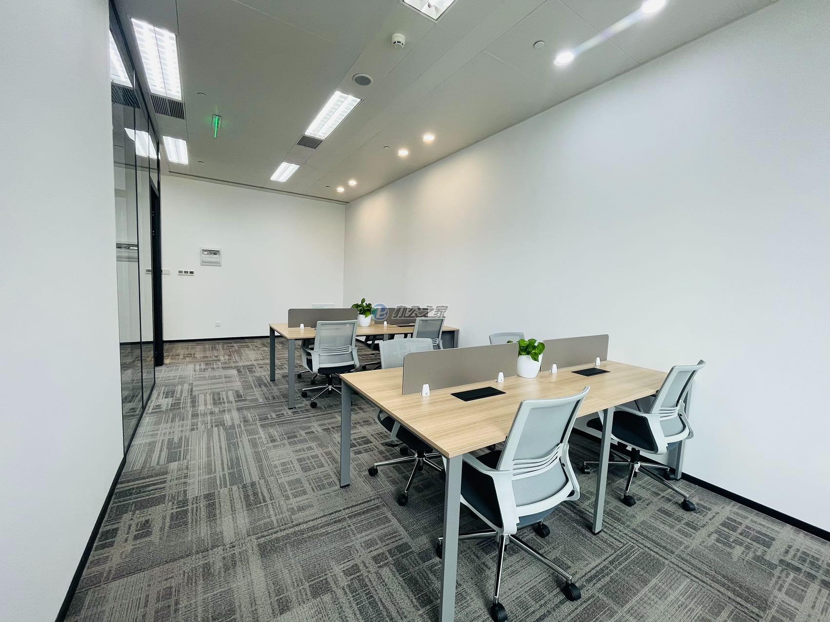 陸家嘴濱江中心