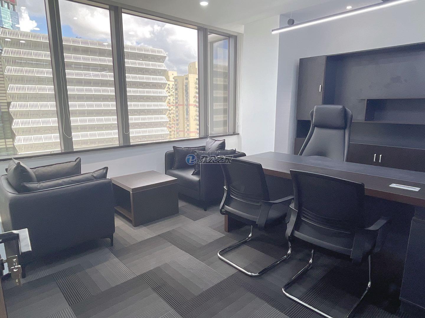 世界廣場(chǎng)