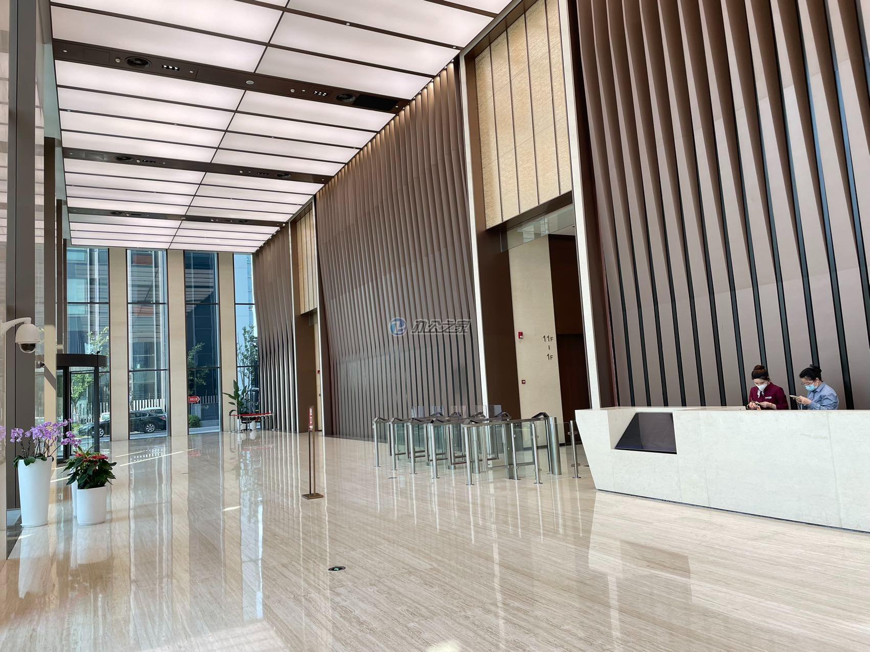 陸家嘴濱江中心