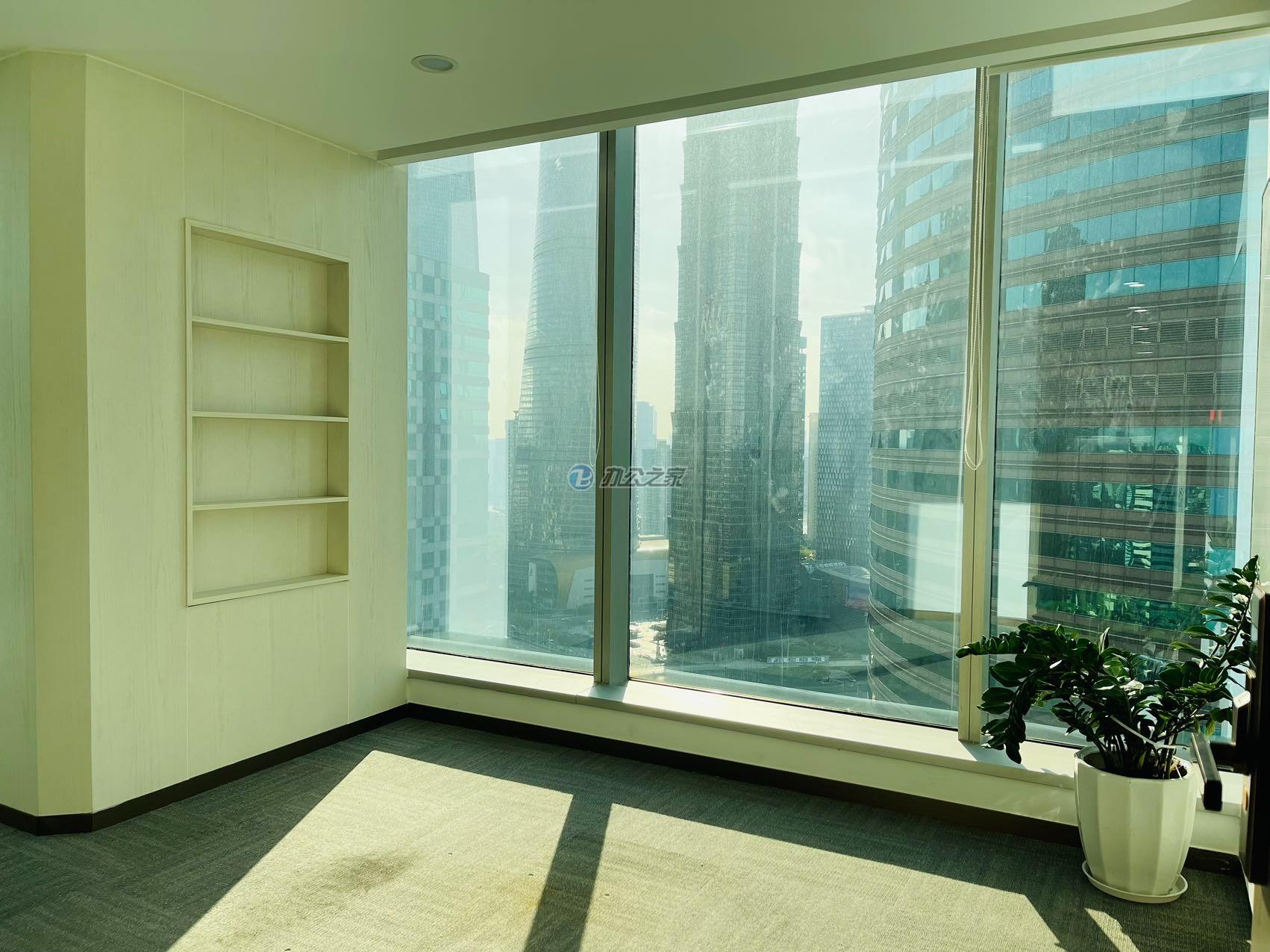 新上海國際大廈