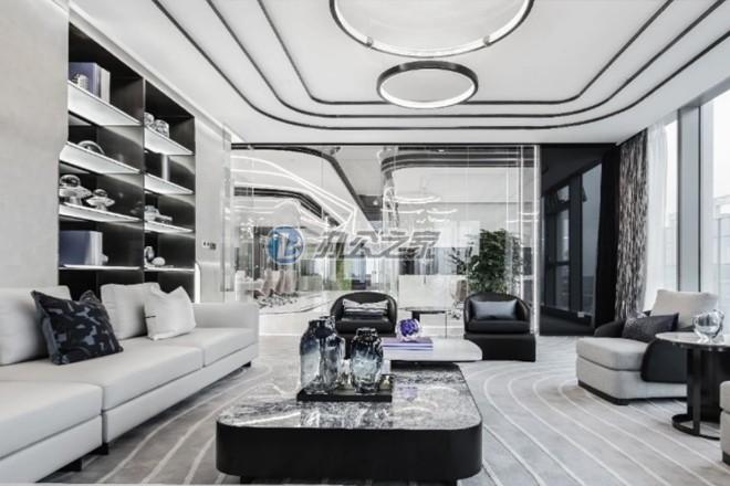 聯(lián)美首位SHOWAY