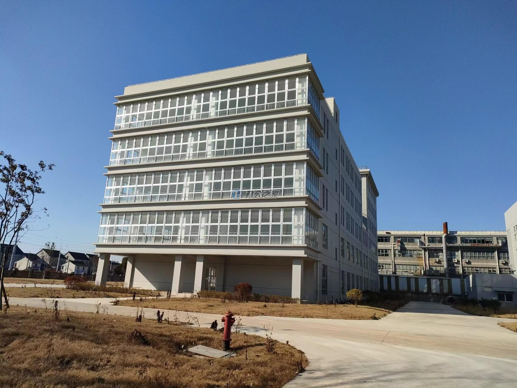 中長(zhǎng)江通信科技園