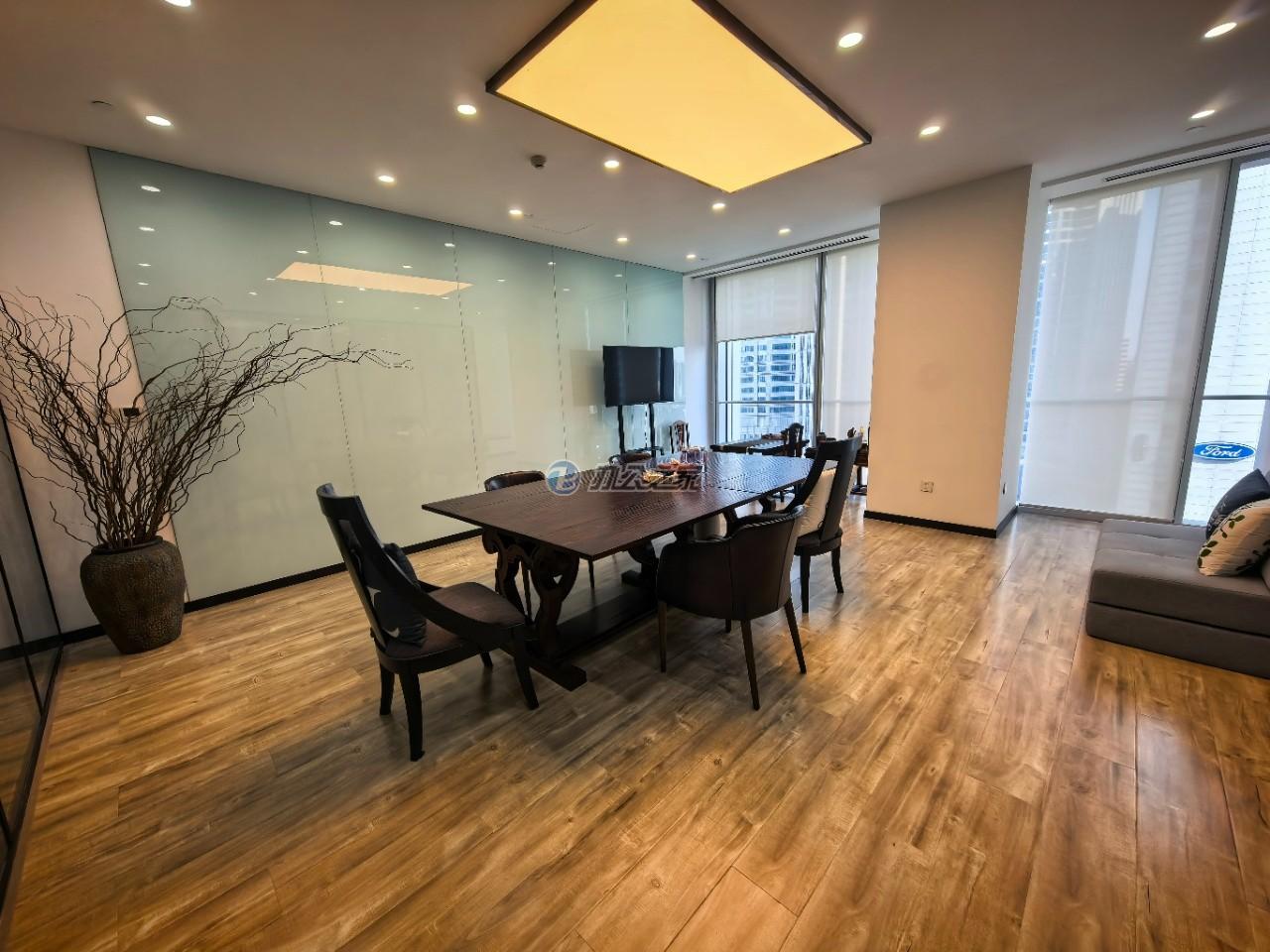 21世紀中心大廈