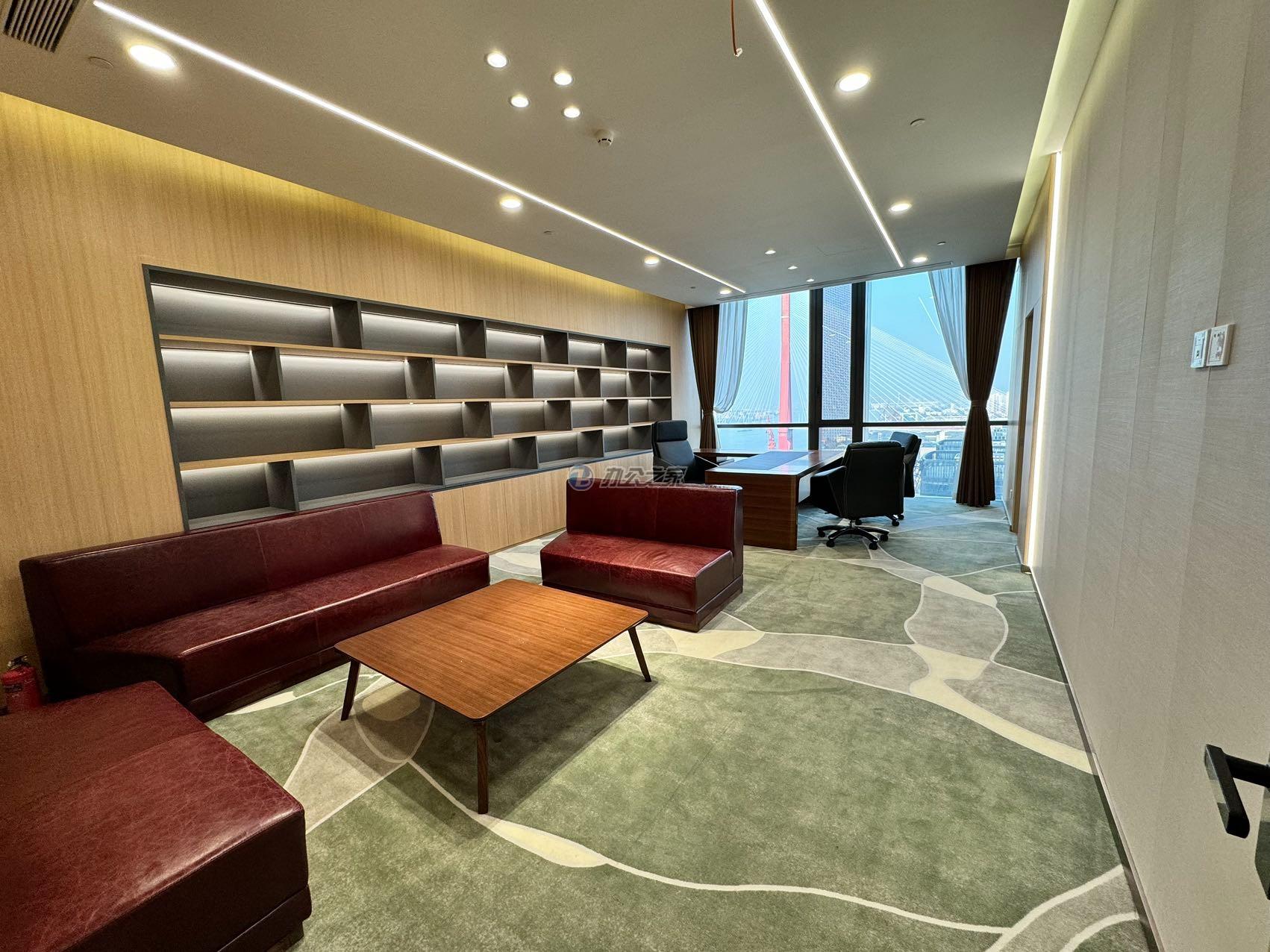 陸家嘴濱江中心