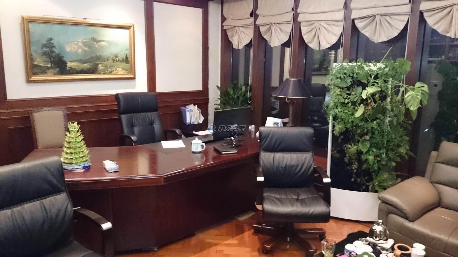 新上海國際大廈