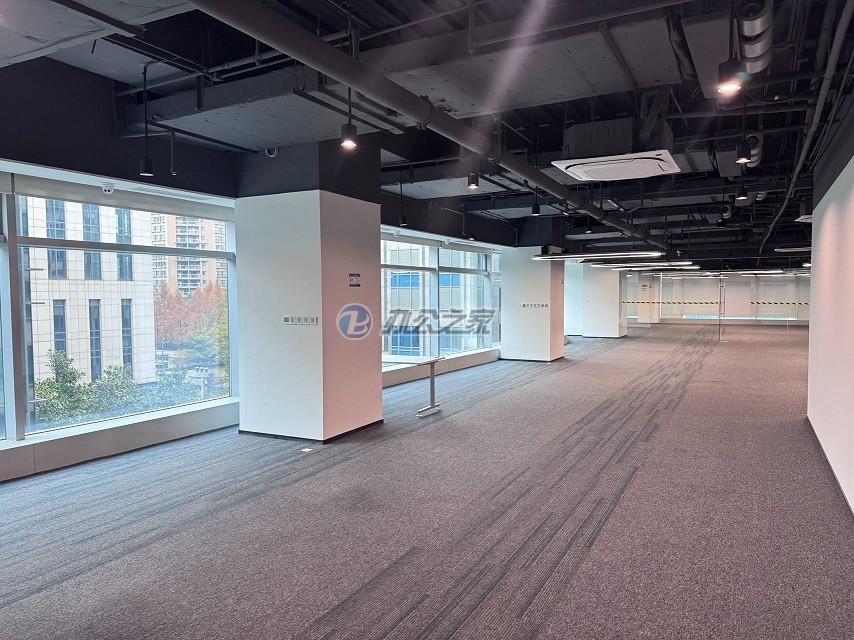 長(zhǎng)泰國(guó)際金融大廈