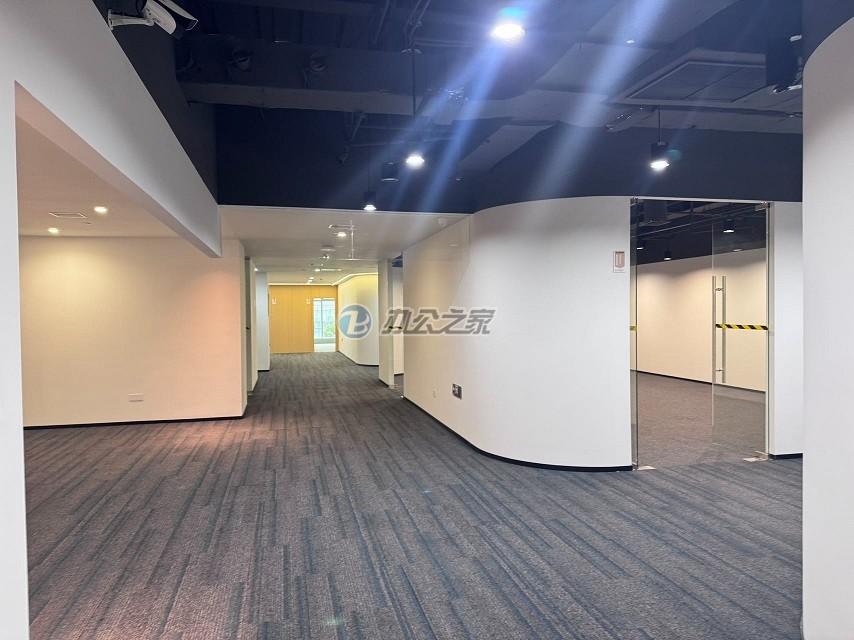 長(zhǎng)泰國(guó)際金融大廈