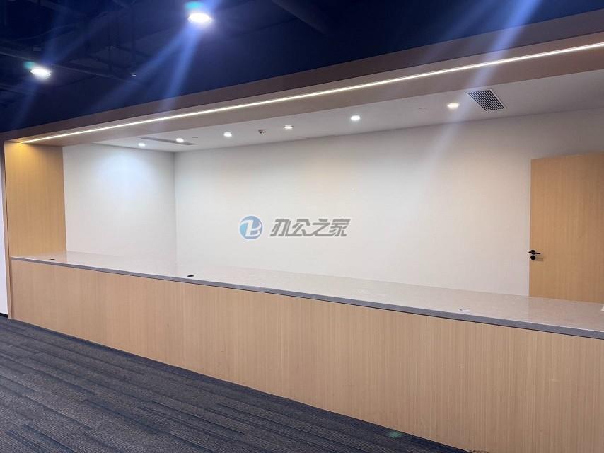 長(zhǎng)泰國(guó)際金融大廈