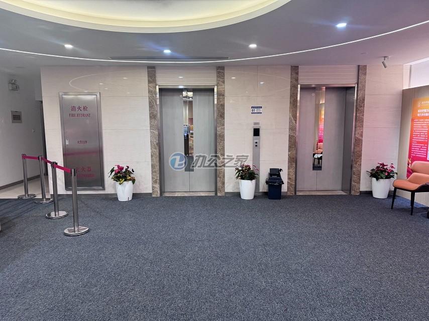 長(zhǎng)泰國(guó)際金融大廈