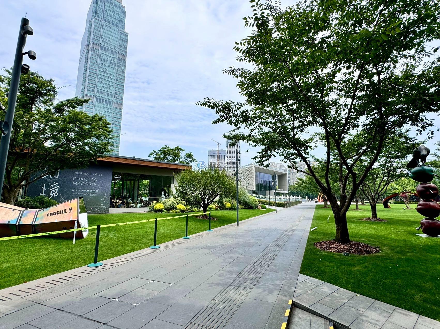 東展商業(yè)大廈