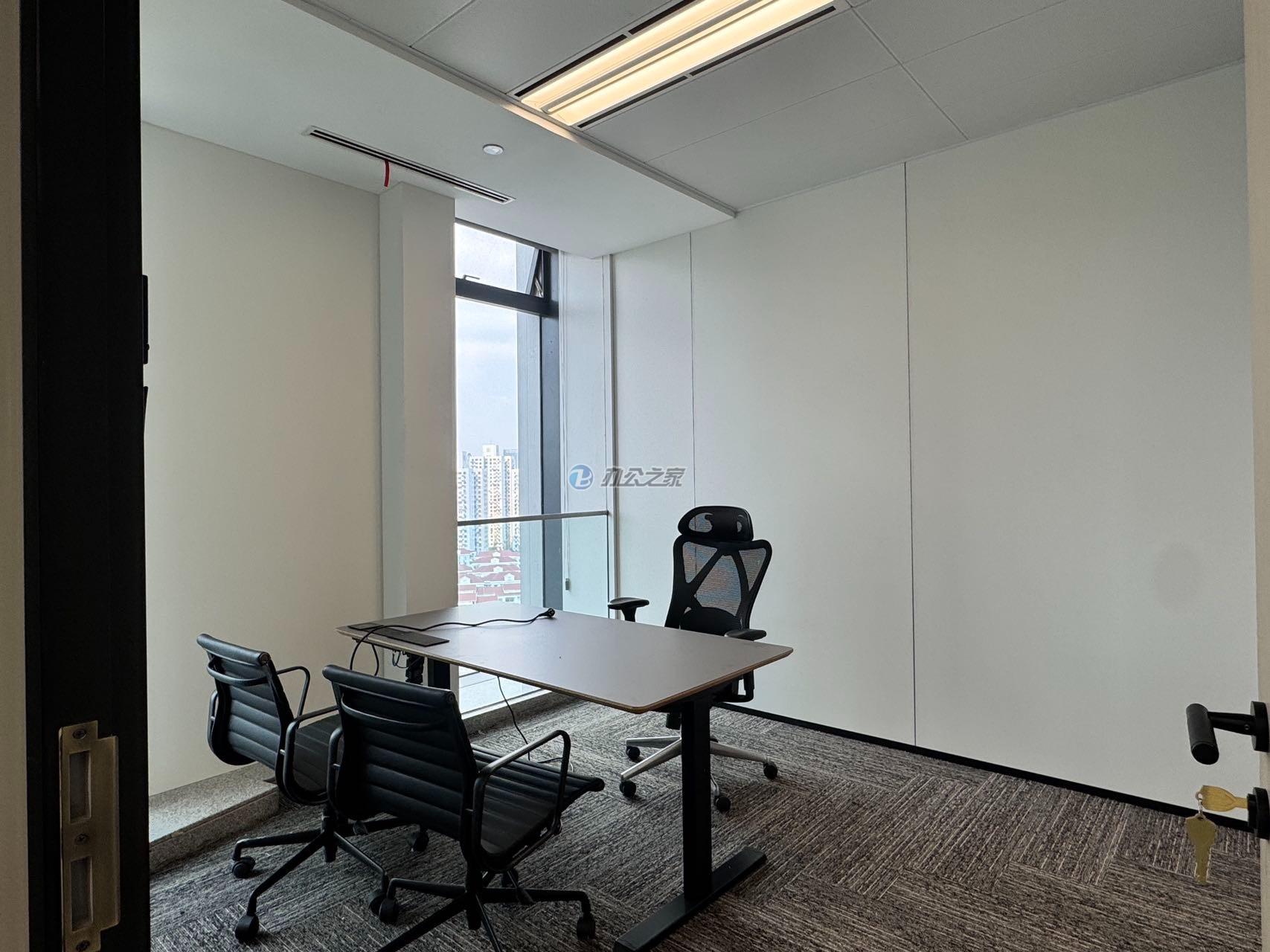 國華人壽金融大廈