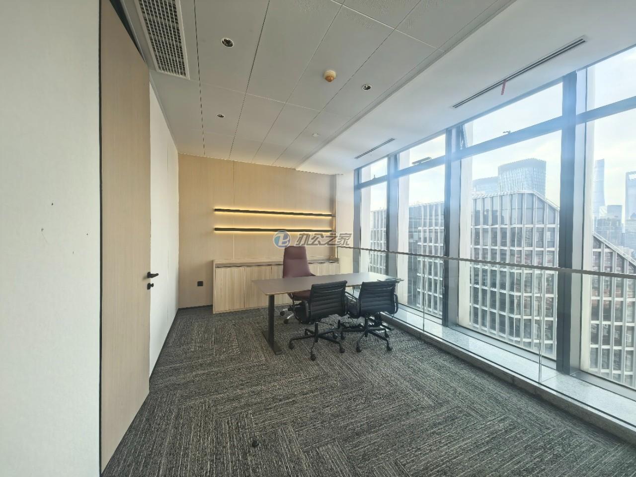 國華人壽金融大廈