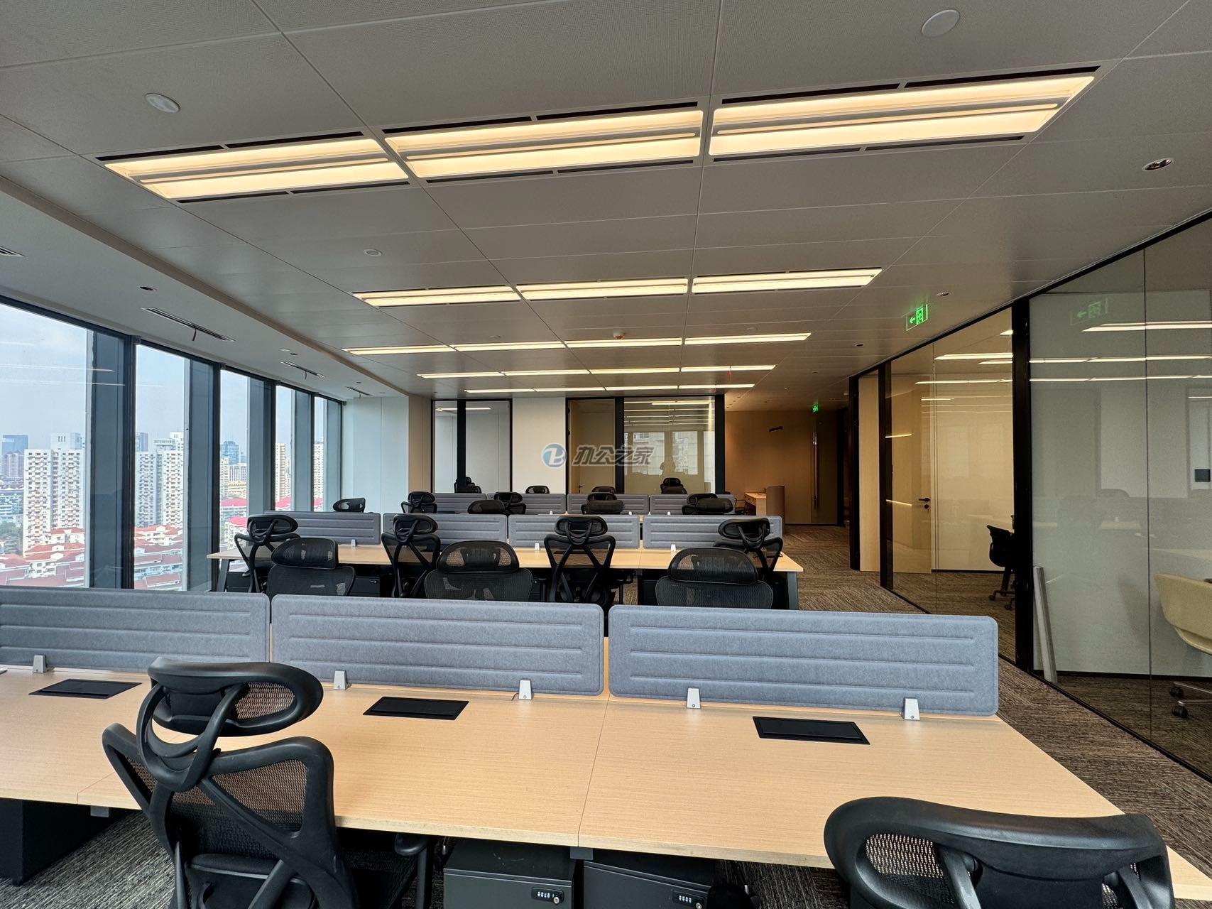 國華人壽金融大廈