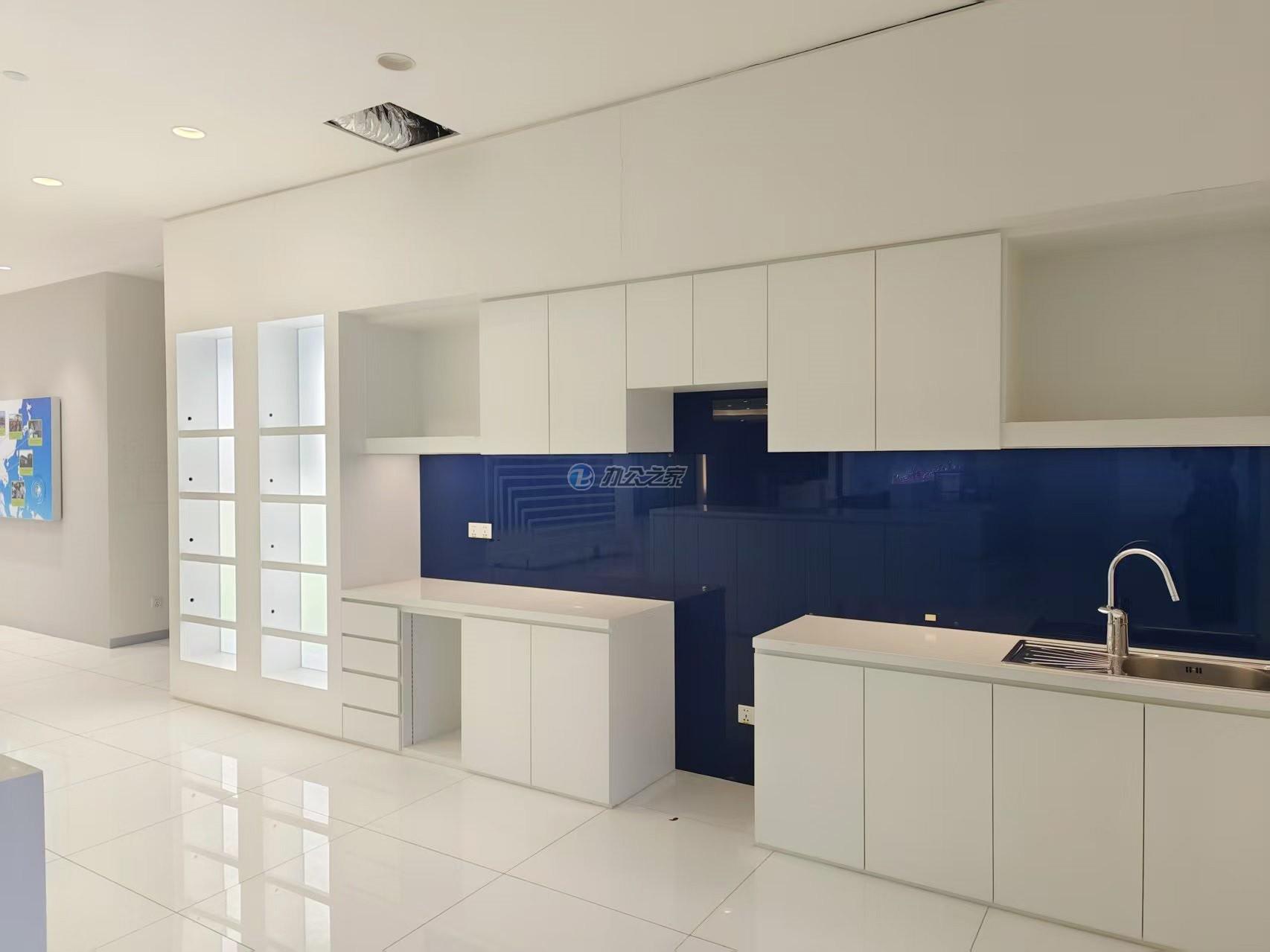 展想廣場(chǎng)