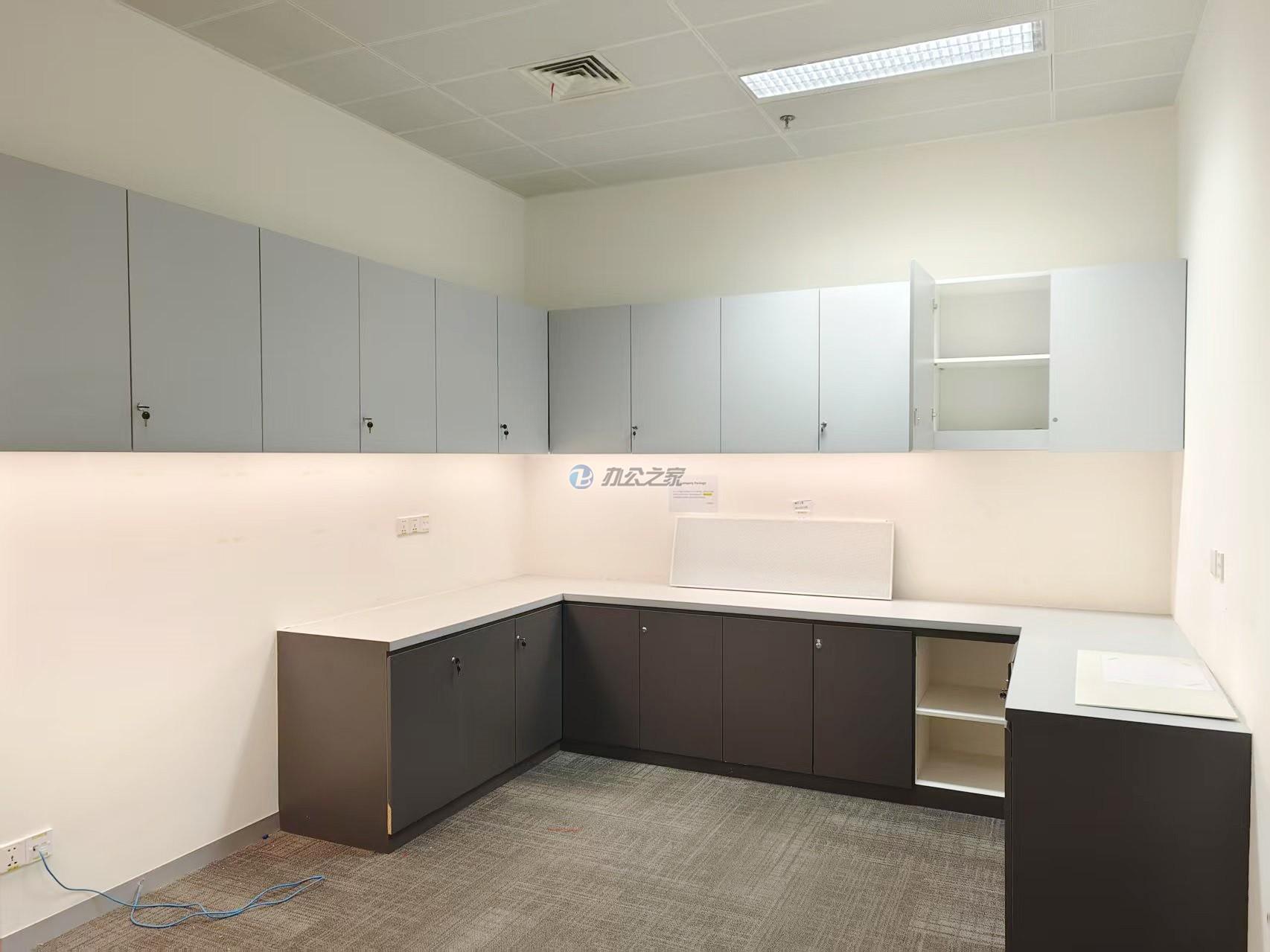 展想廣場(chǎng)