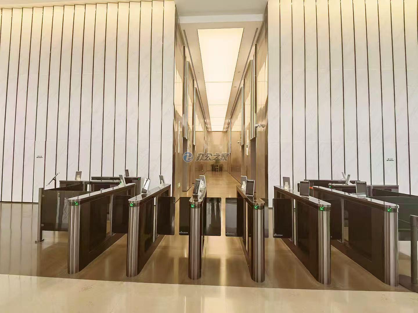 上海國際財(cái)富中心